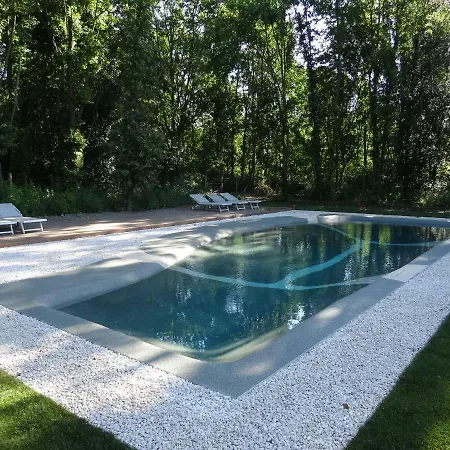 Semesterbostad Borgo Giustiniani Mora Pero Melo