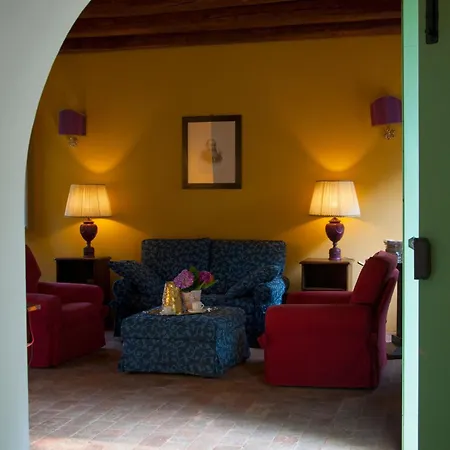 Borgo Giustiniani Mora Pero Melo * San Martino di Venezze